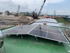 Hệ lưu trữ salan 5Kwp 6 tấm pin Canadian  450w