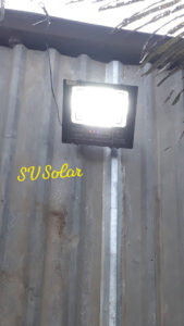 bộ đèn pha VS-P60W NLMT cho khách ở Tiền Giang