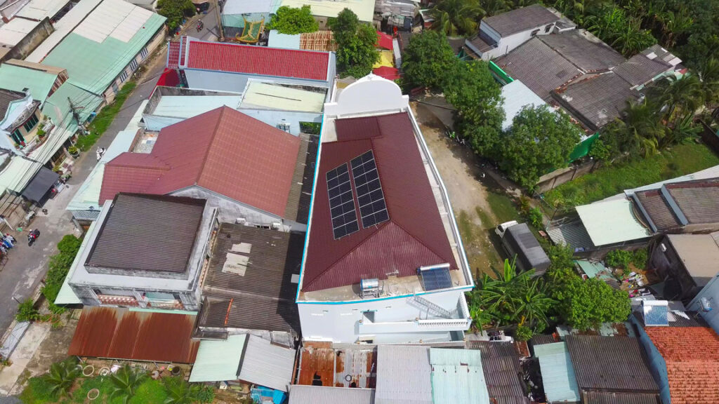 Hoàn thành hệ thống lưu trữ NLMT 6Kwp