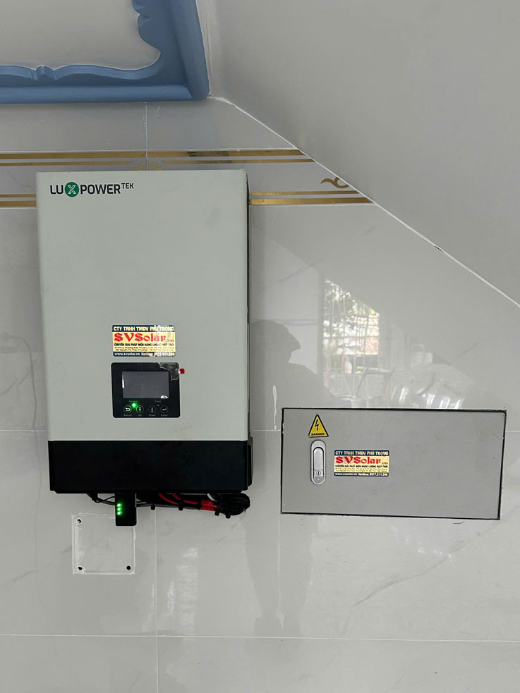 Hoàn thành hệ thống lưu trữ NLMT 6Kwp