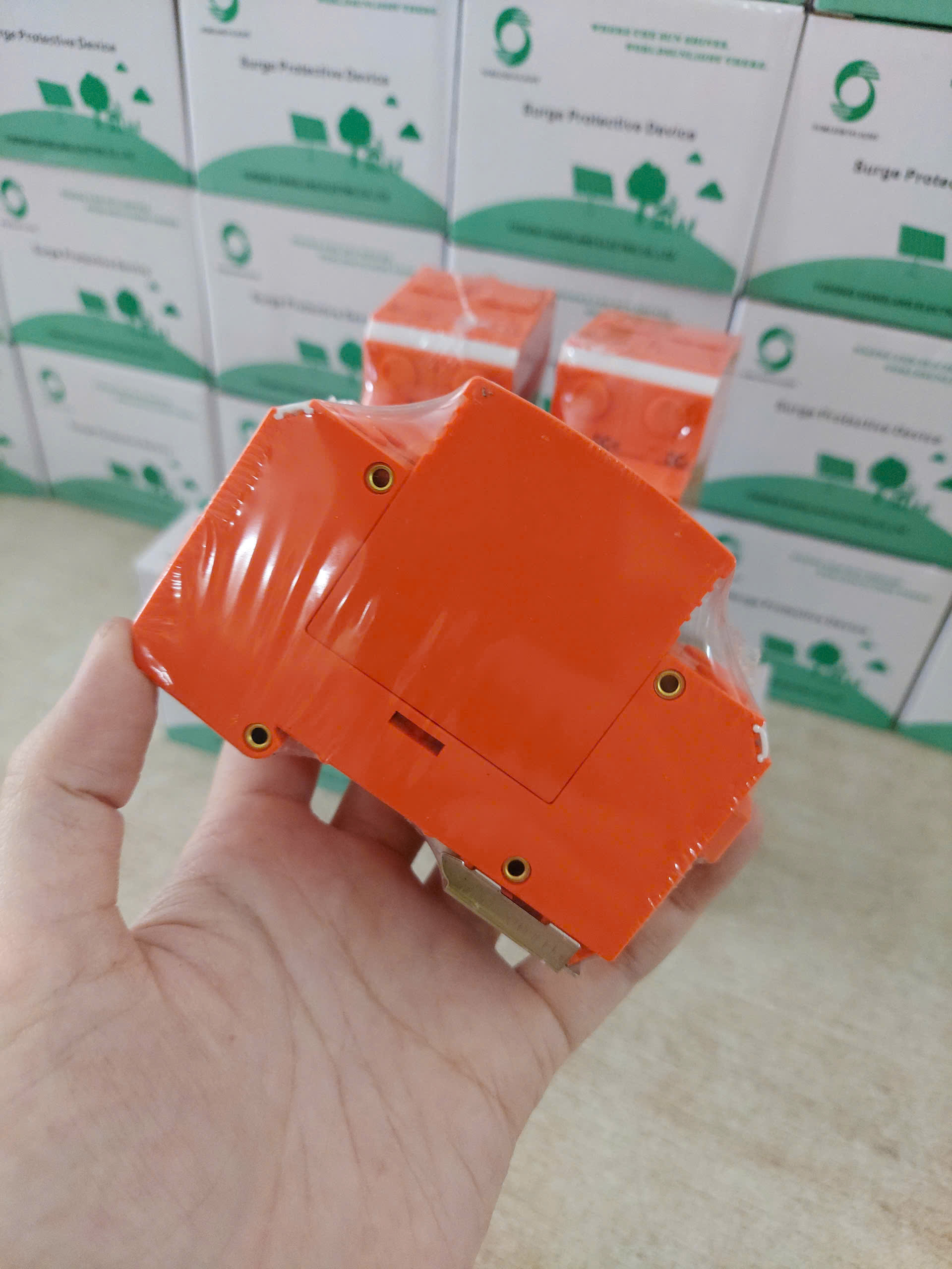 CB chống sét DC XLSPD-PV 1000VDC 40kA 2P (3)