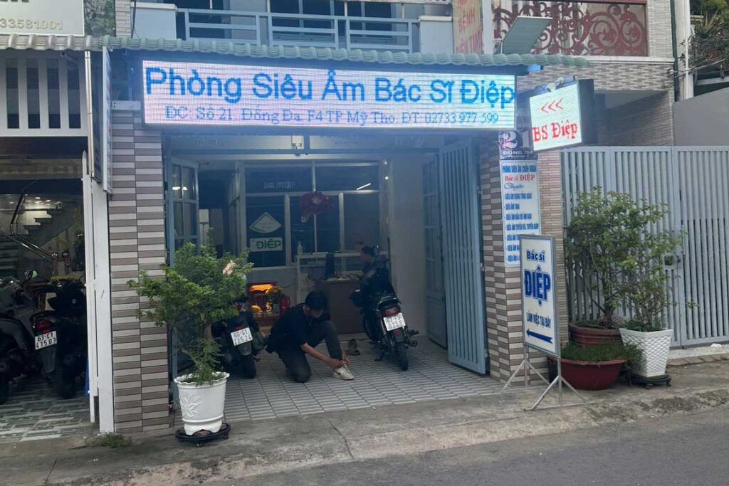 SVSolar Lắp Đặt Điện Mặt Trời Bám Tải Cho Phòng Khám Tại Mỹ Tho